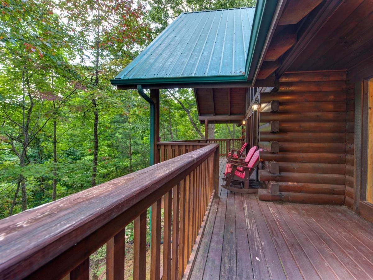 Above The Clouds, 4 Bedrooms, Pool Access, Private, Gaming, Sleeps 16 Гатлинбург Экстерьер фото